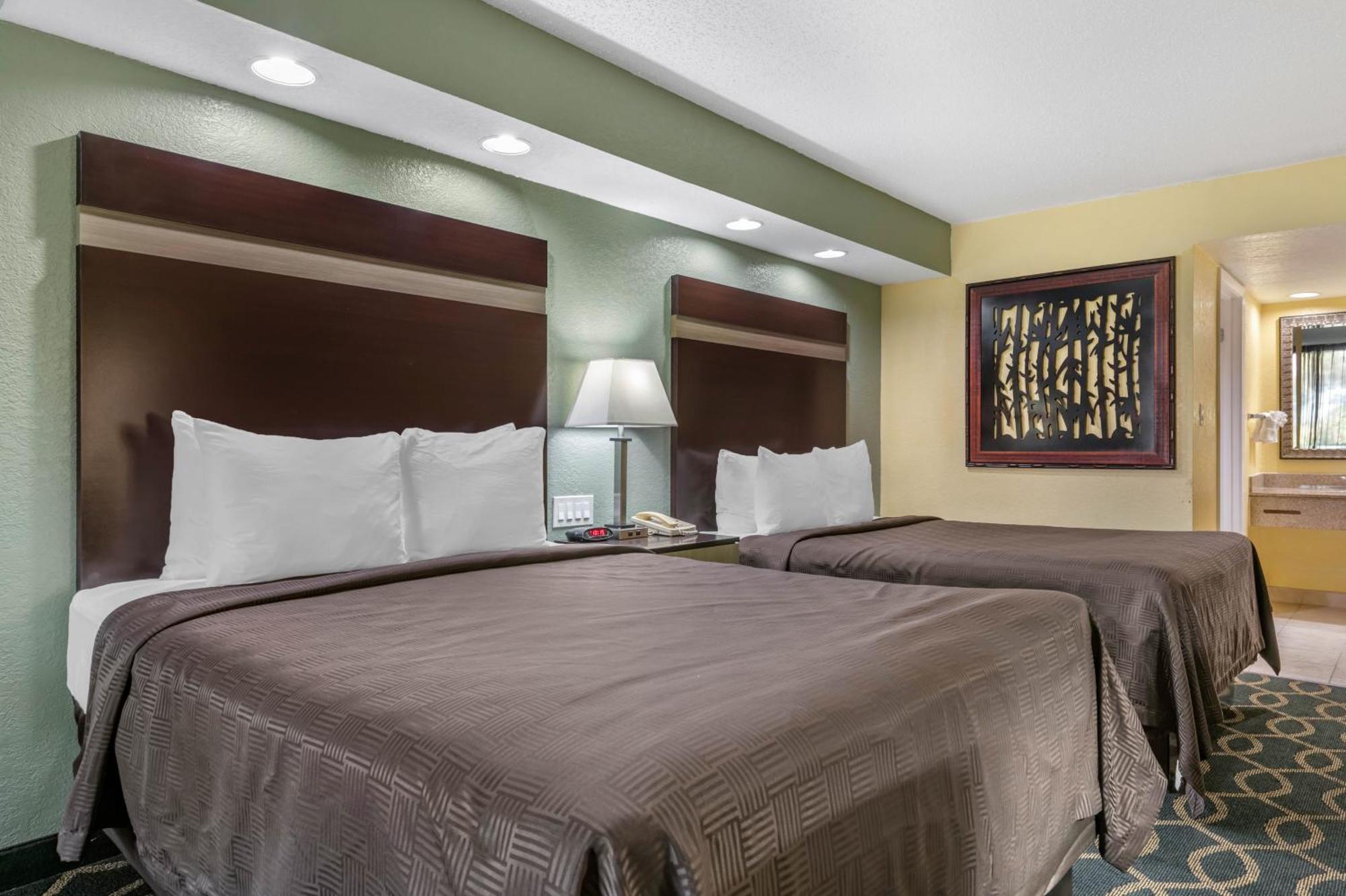 Clarion Orlando International Drive - Icon Park 2*