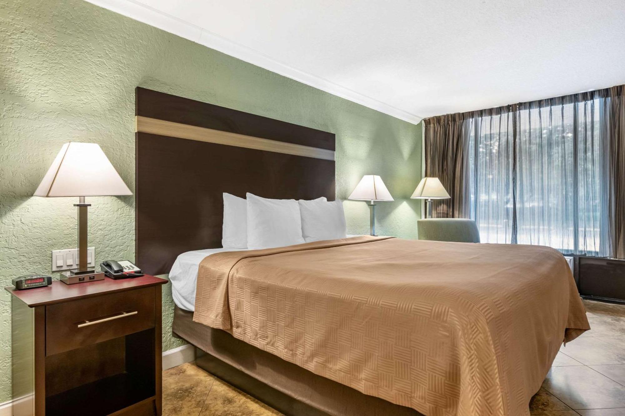 Inn Clarion Orlando International Drive - Icon Park 2*