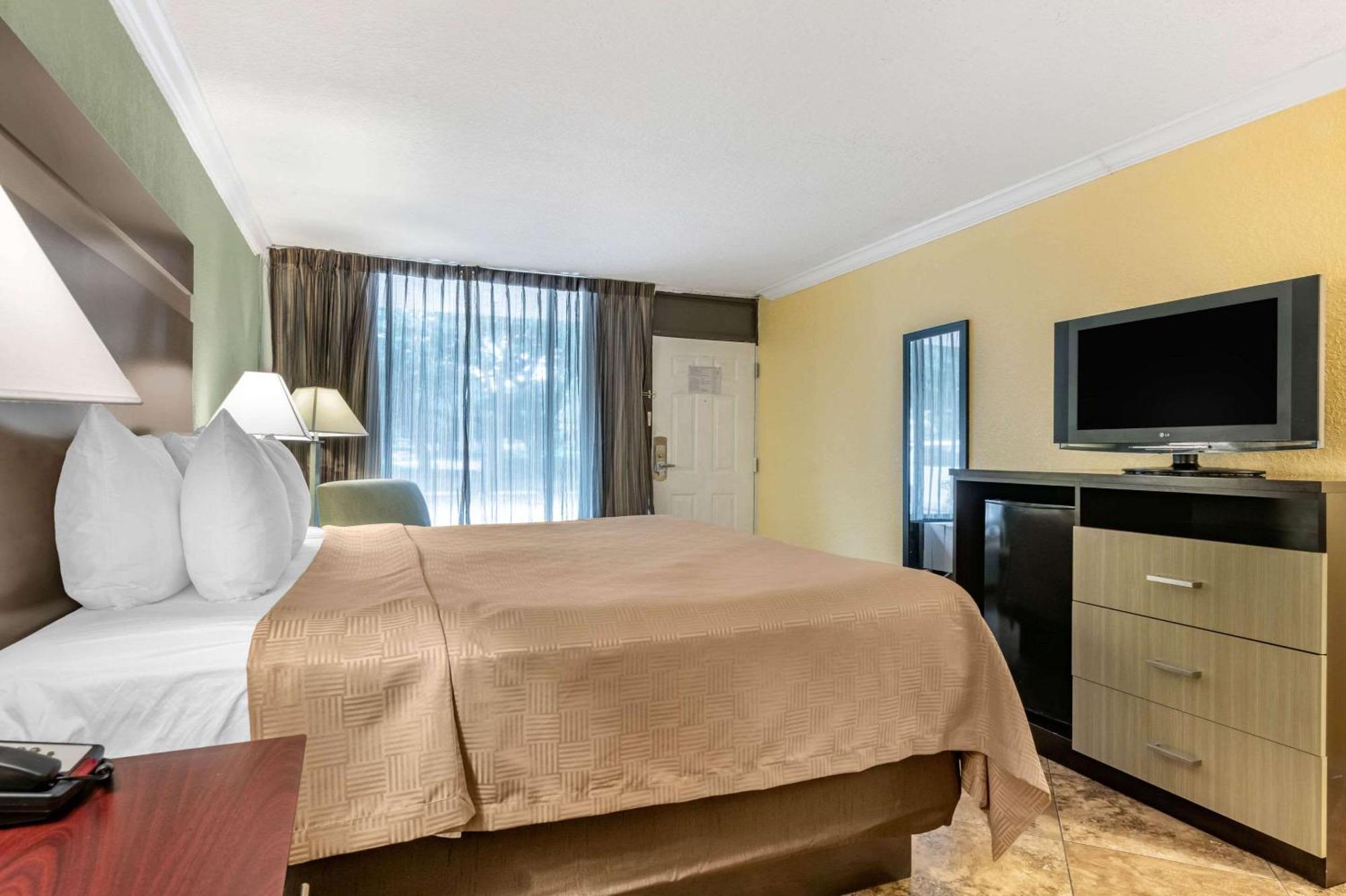 Clarion Orlando International Drive - Icon Park Williamsburg