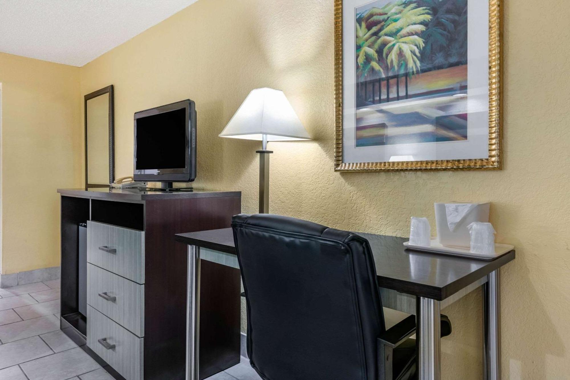 Inn Clarion Orlando International Drive - Icon Park Williamsburg