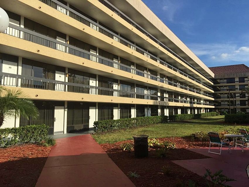 Clarion Orlando International Drive - Icon Park Williamsburg